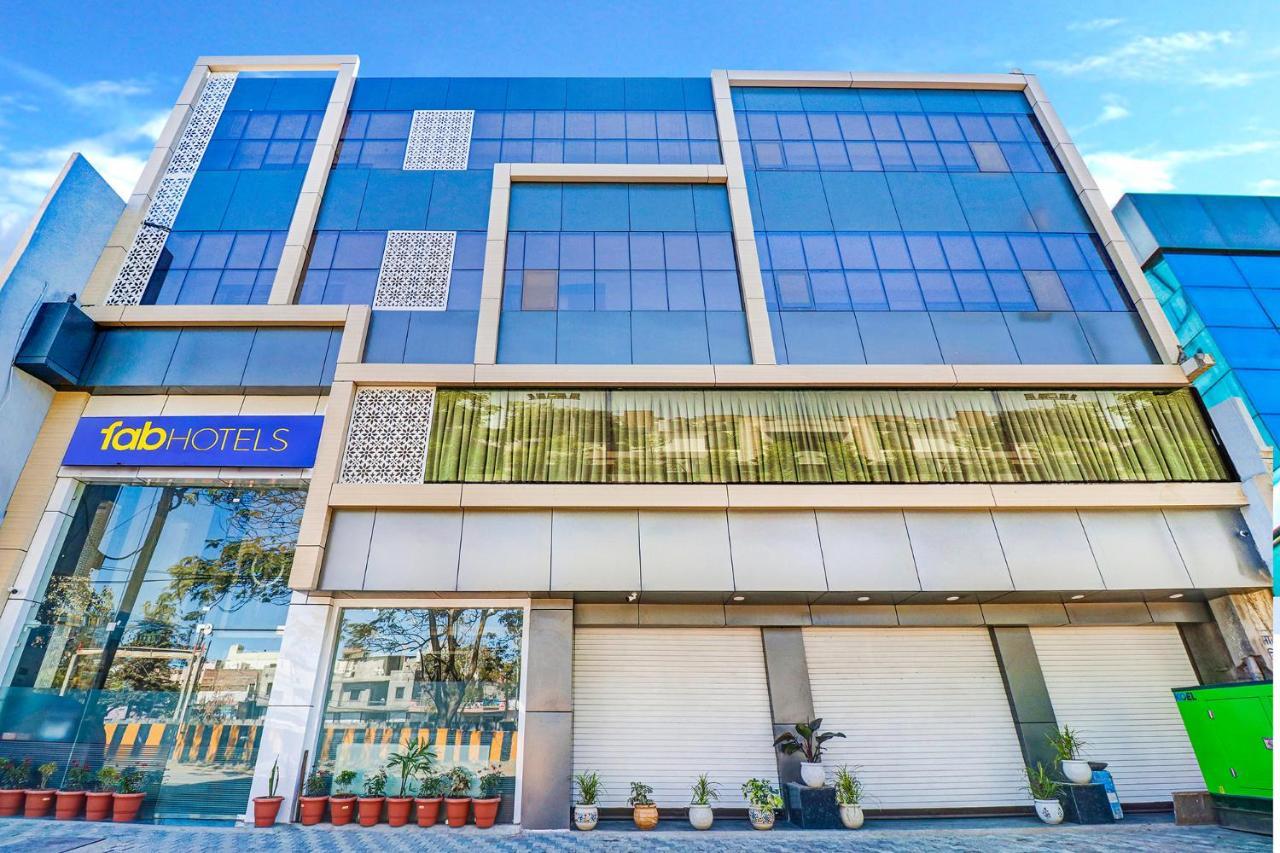 אינדורה Fabhotel Pishori Inn מראה חיצוני תמונה