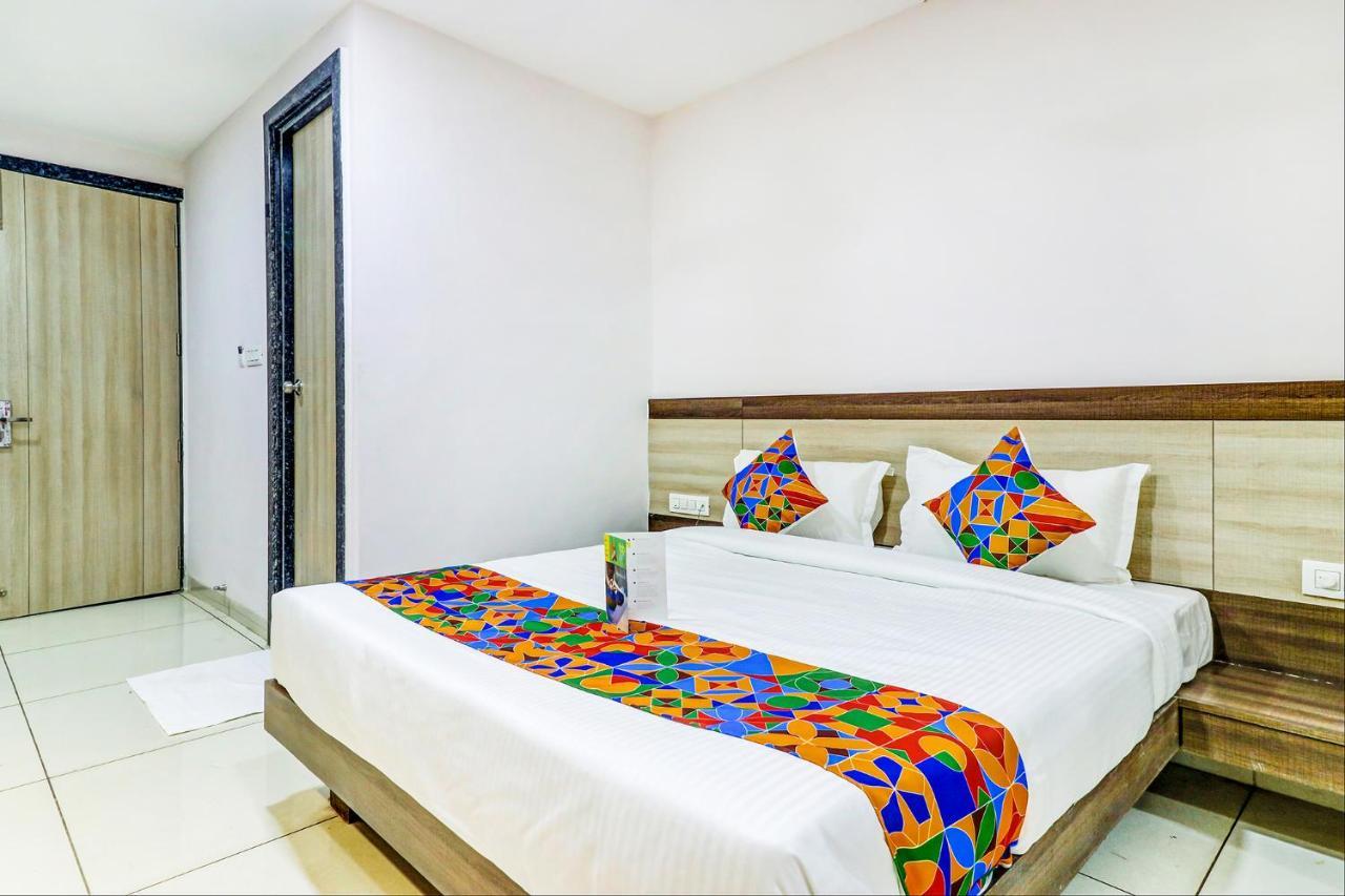 אינדורה Fabhotel Pishori Inn מראה חיצוני תמונה