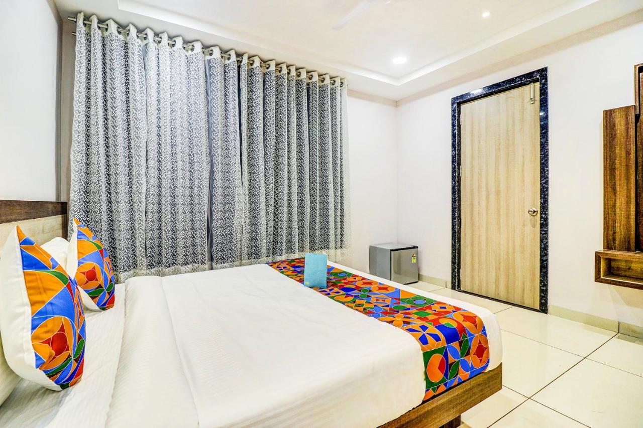 אינדורה Fabhotel Pishori Inn מראה חיצוני תמונה